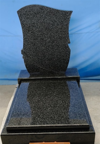 Regal Black 36 R1